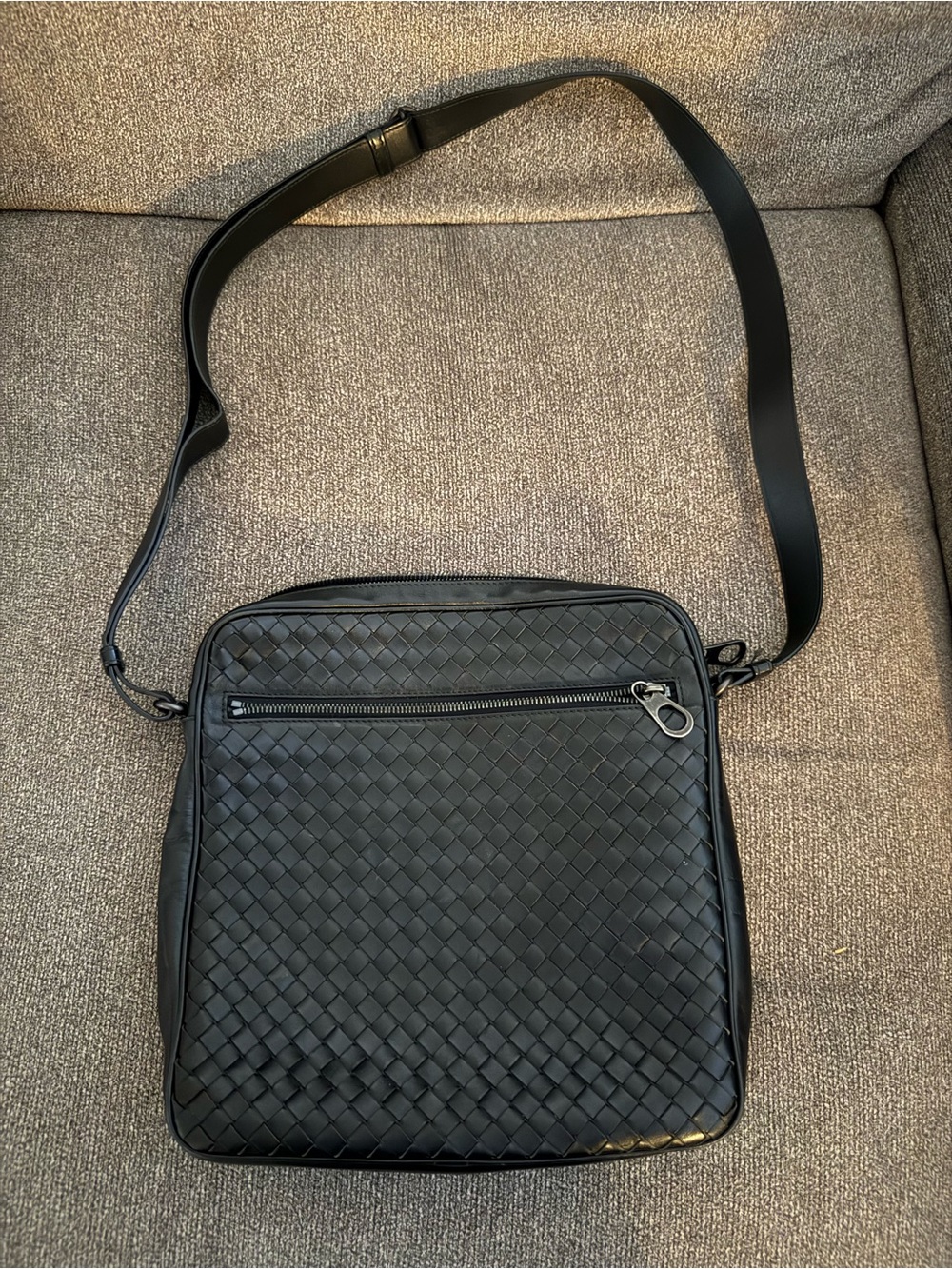 Bottega Veneta Tambura Intrecciato Leather Crossbody | Black